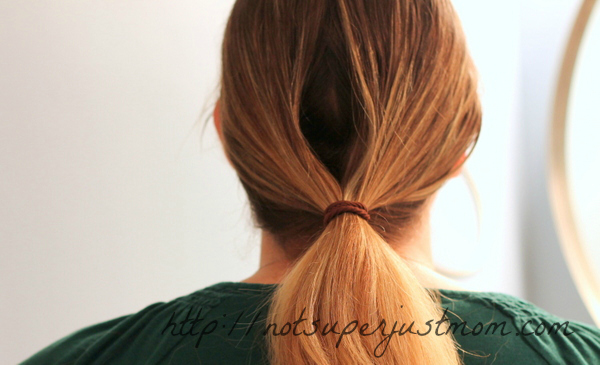 low tucked bun everyday hairstyle, super easy